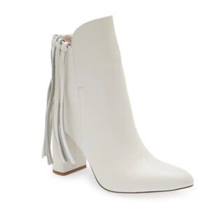 CECELIA NEW YORK Brackett Fringe White Leather Ankle Boots with Tassels